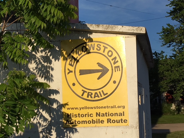 Yellowstone Trail Sign
